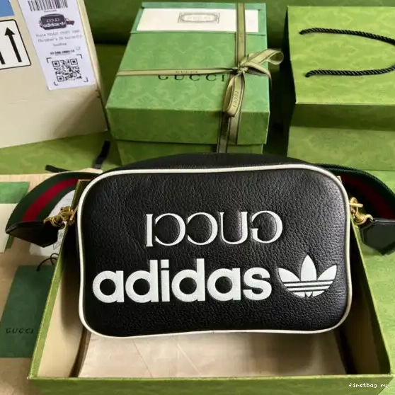First bag ru Gucci Adidas x small shoulder bag 0501